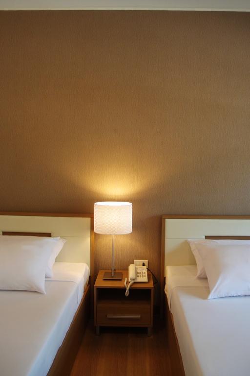 Korat Resort Hotel Nakhon Ratchasima Room photo